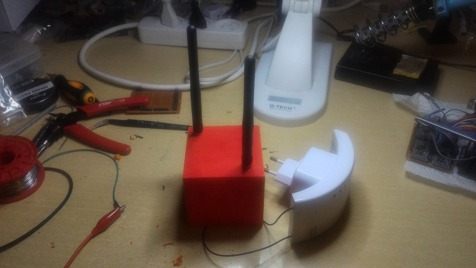 repeater hack antenna stand